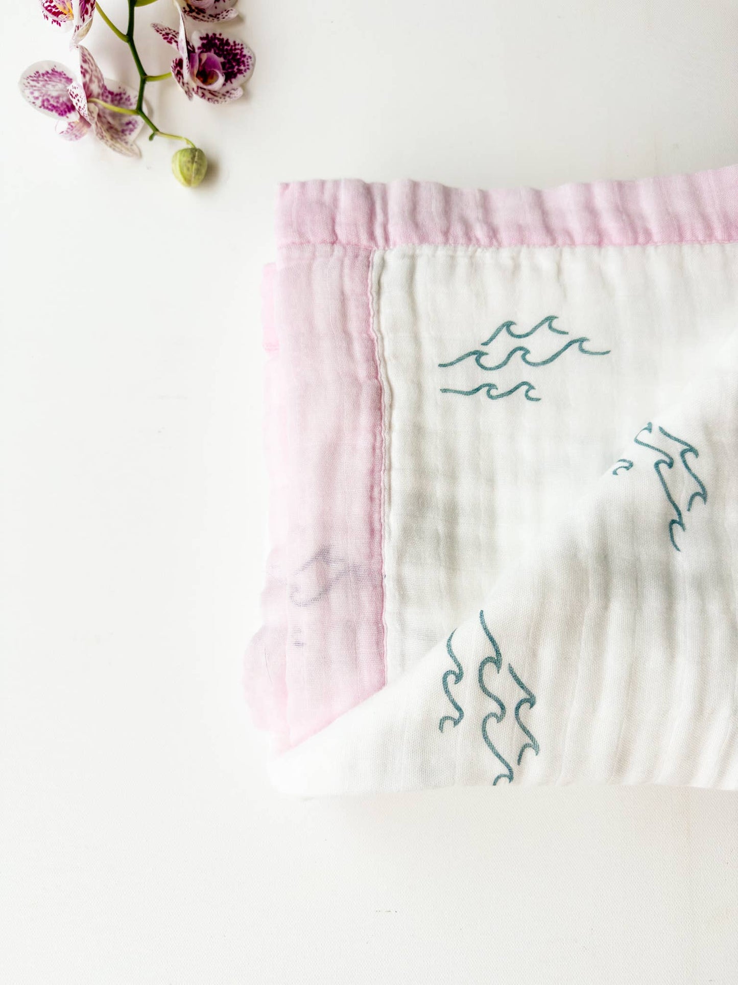 Pink Trim Simple Wave Print 6-Layer Organic Baby Blanket