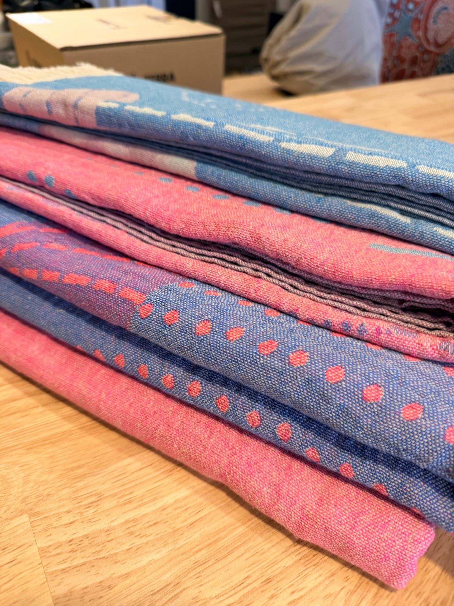 Seahorse Turkish beach towel — 100% cotton quick-dry sand-free handcrafted by women artisans