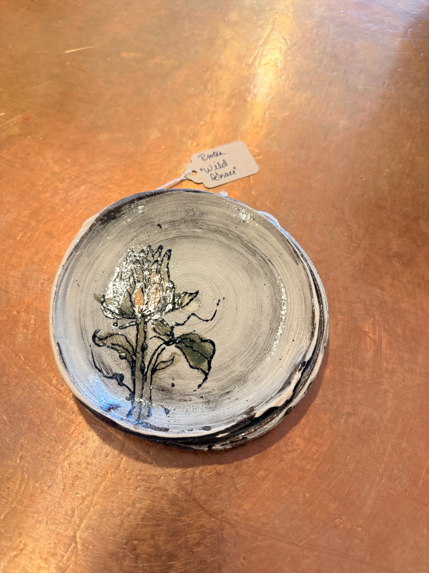 Protea Wild Grace mini plate