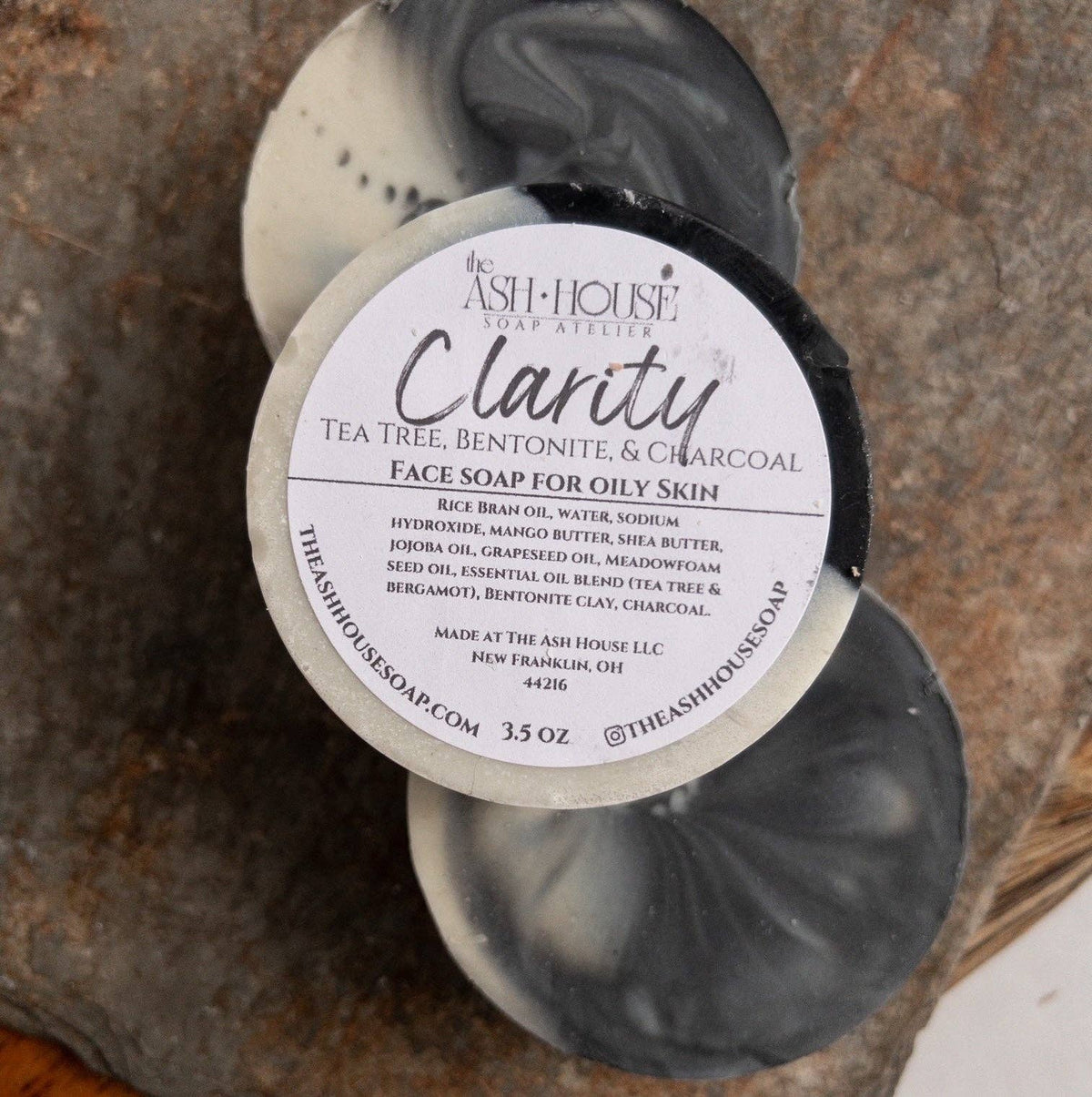 Clarity Charcoal, Bentonite, & Tea Tree Face Palm Free Soap