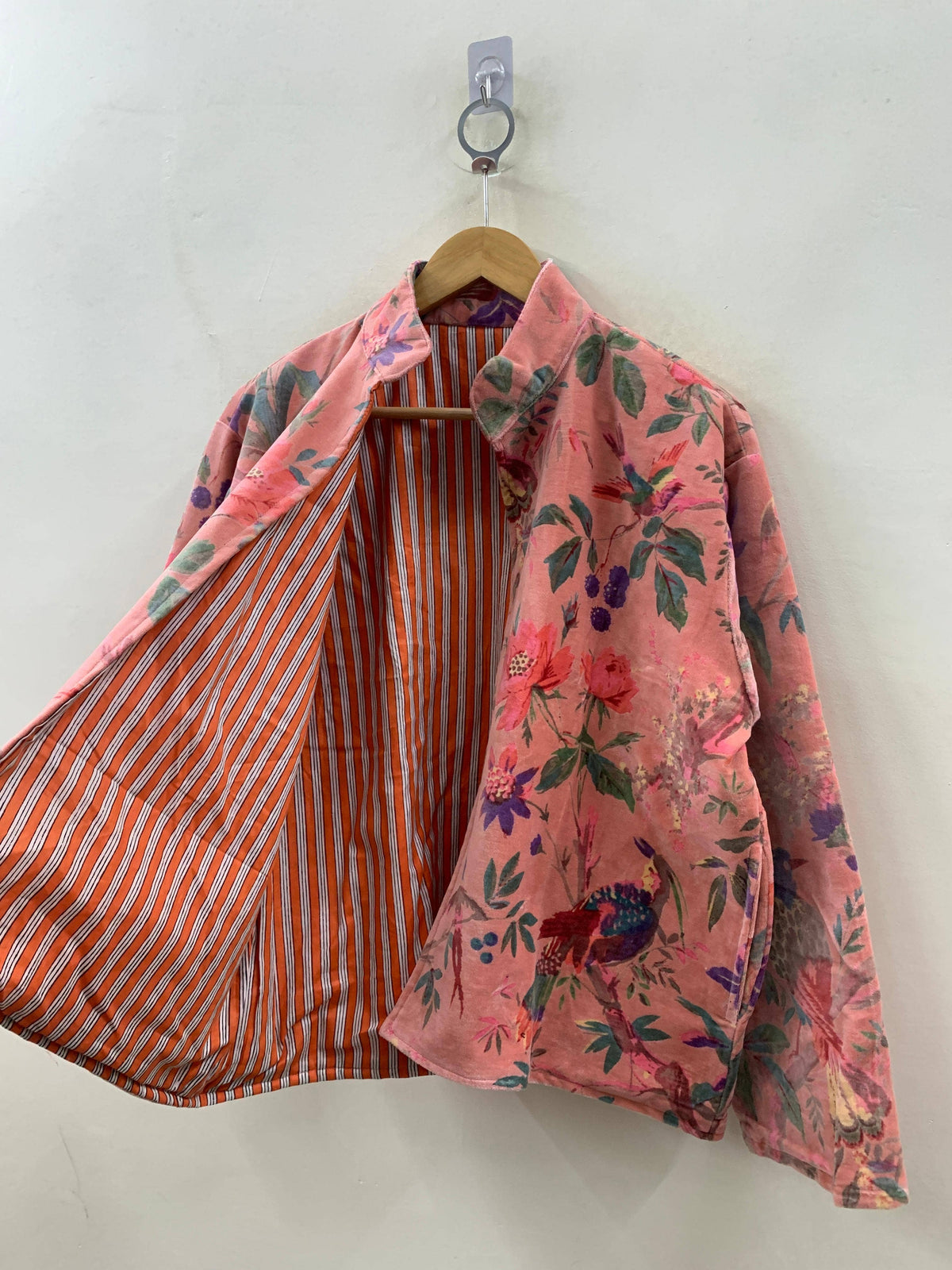 The Paradise Garden Velvet Jacket — Dusty Rose