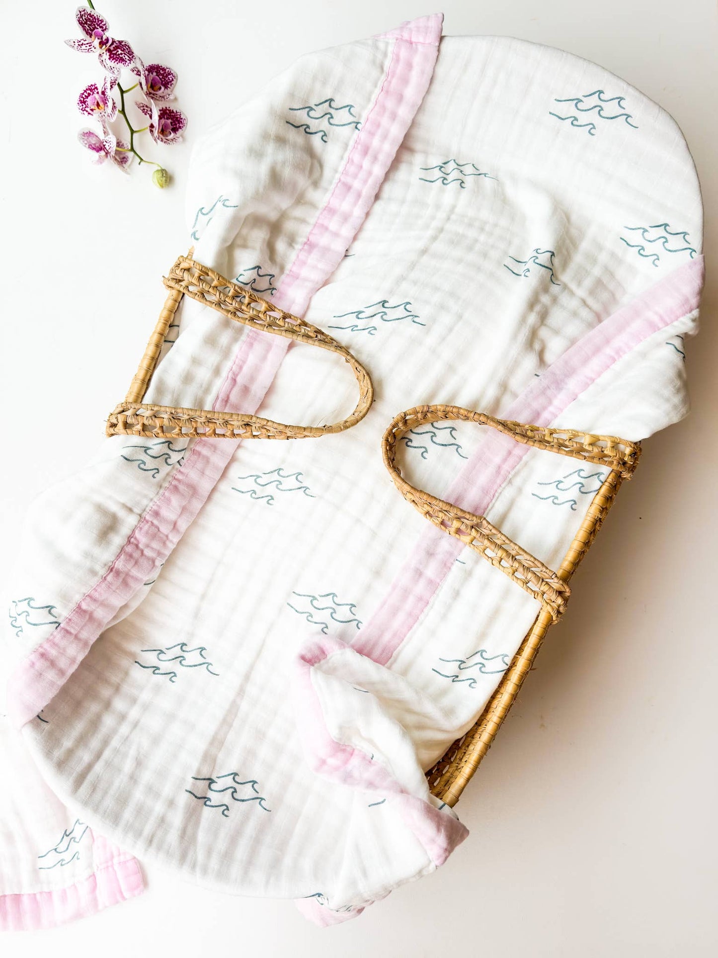 Pink Trim Simple Wave Print 6-Layer Organic Baby Blanket