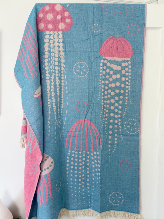 Jellyfish Turkish Beach Towel - fabric close-up