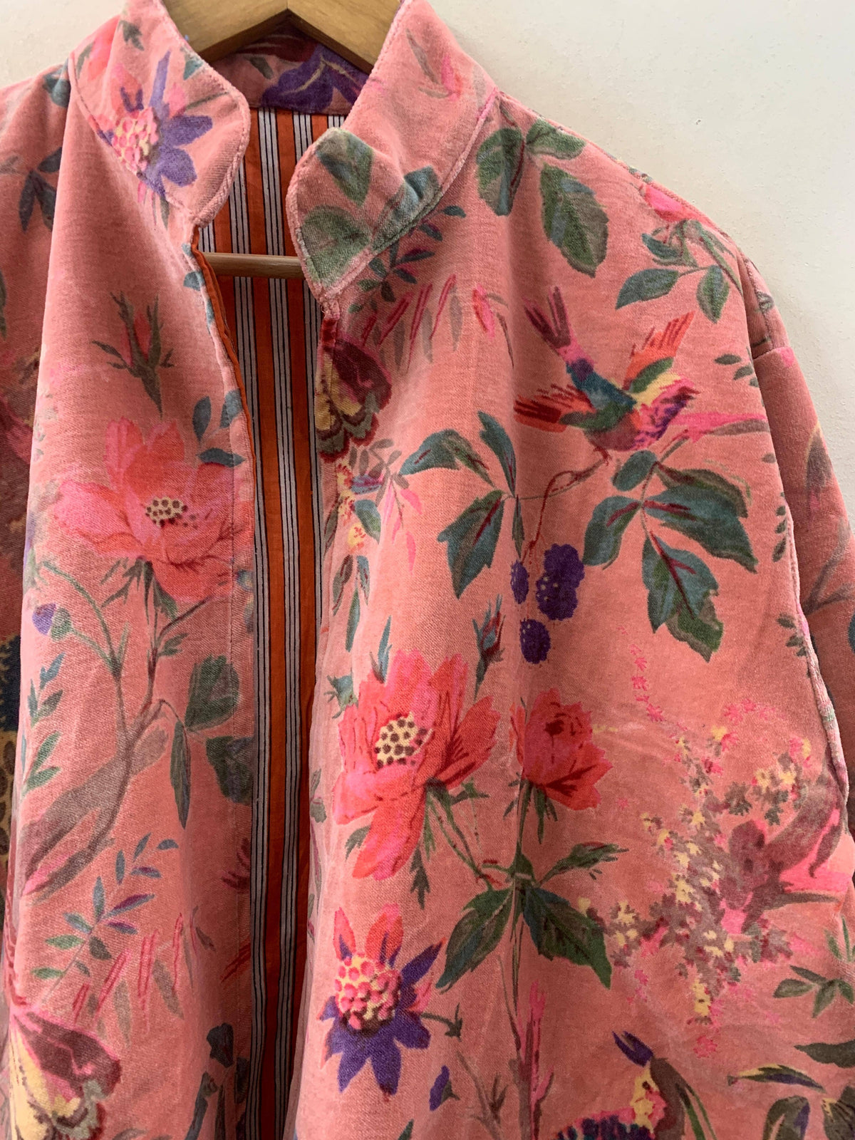 The Paradise Garden Velvet Jacket — Dusty Rose