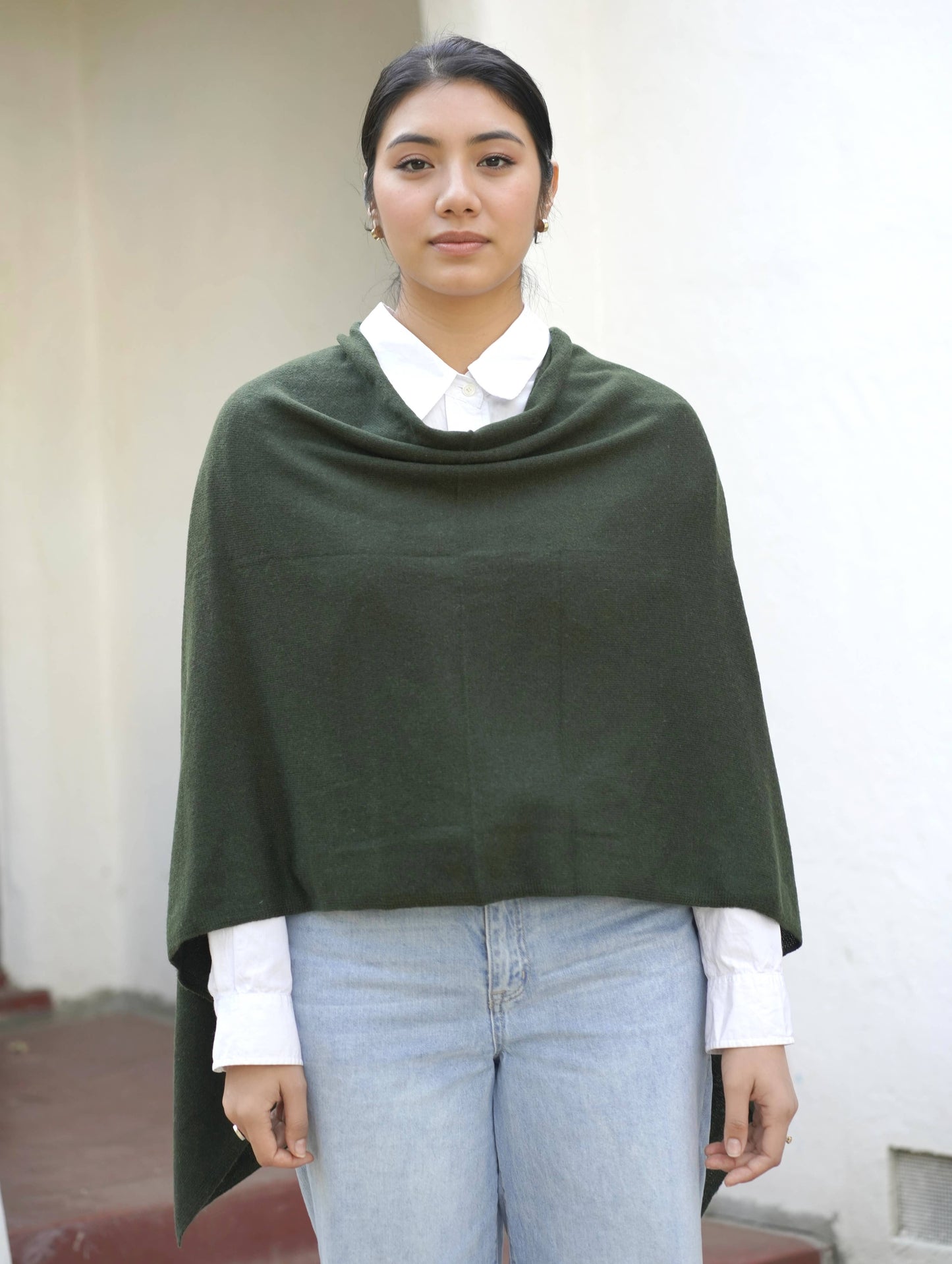 Cashmere Poncho Seaweed by Dolma